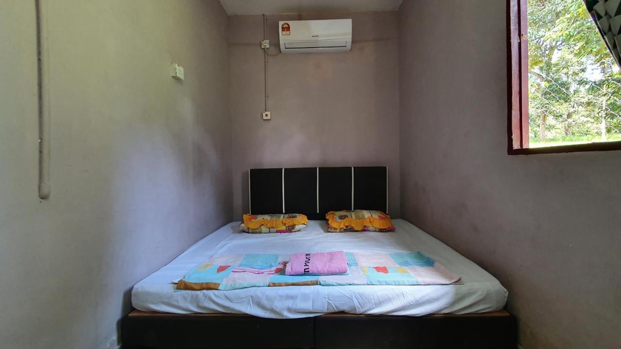 Chalet Kampong Semawar Kuala Kangsar Bagian luar foto