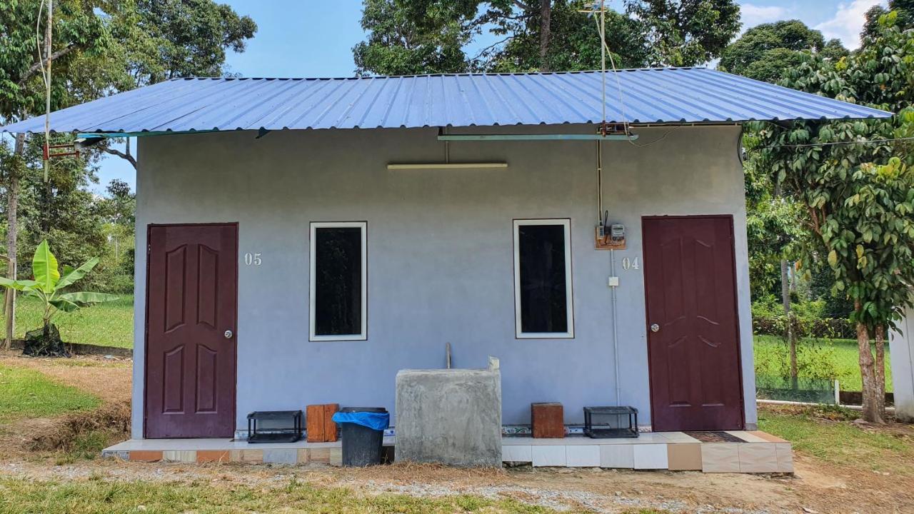 Chalet Kampong Semawar Kuala Kangsar Bagian luar foto