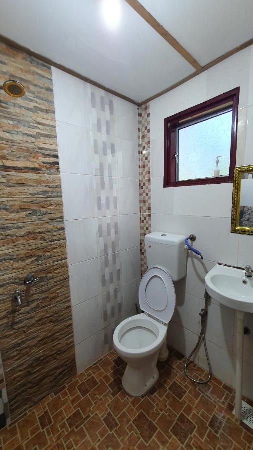 Chalet Kampong Semawar Kuala Kangsar Bagian luar foto
