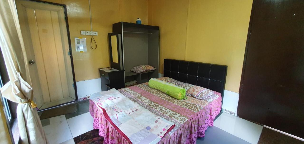 Chalet Kampong Semawar Kuala Kangsar Bagian luar foto