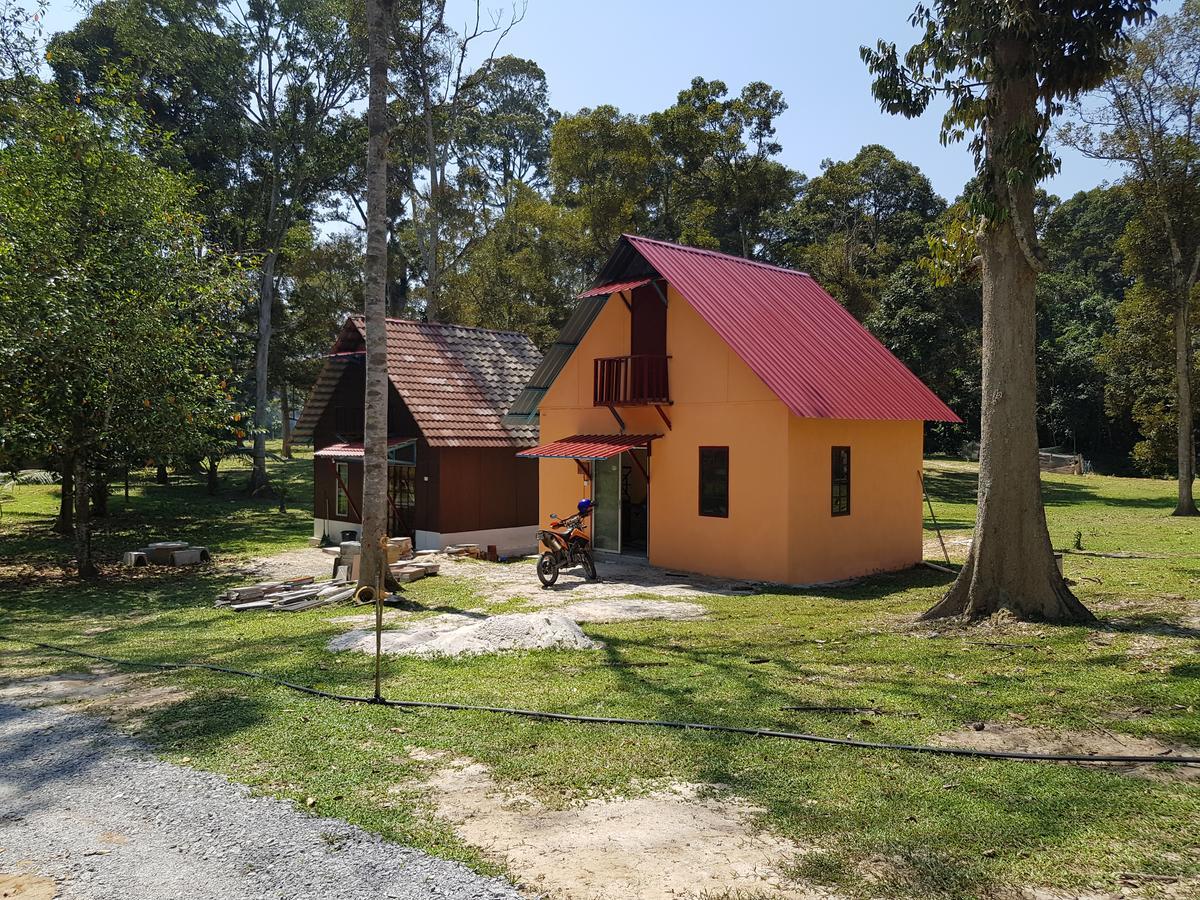 Chalet Kampong Semawar Kuala Kangsar Bagian luar foto
